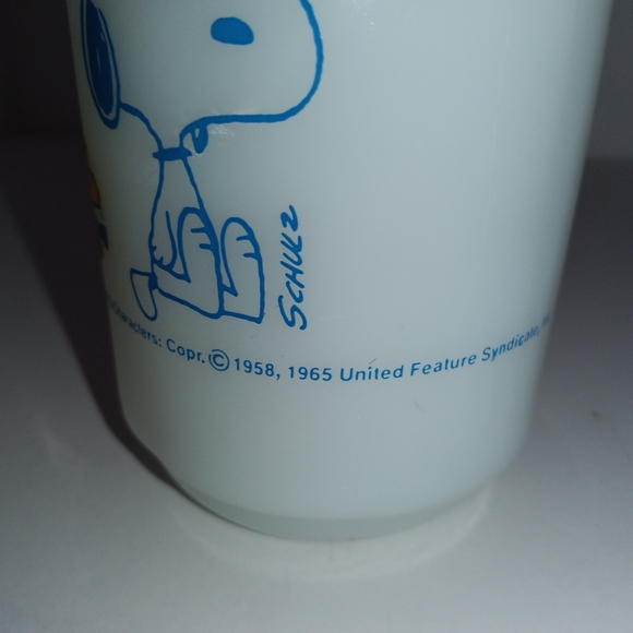 1958 Anchor Hocking VTG PEANUTS SNOOPY Milk Glass  Drinking Mug Cup -Super Rare! - Picture 11 of 15
